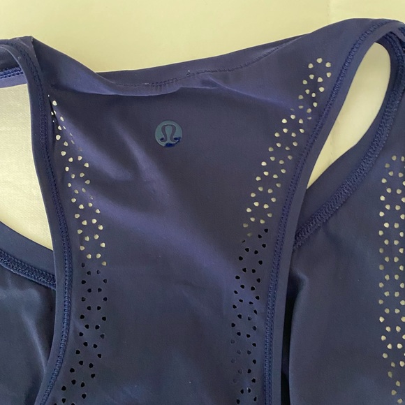 Lululemon Navy Razorback Top - Picture 3 of 3